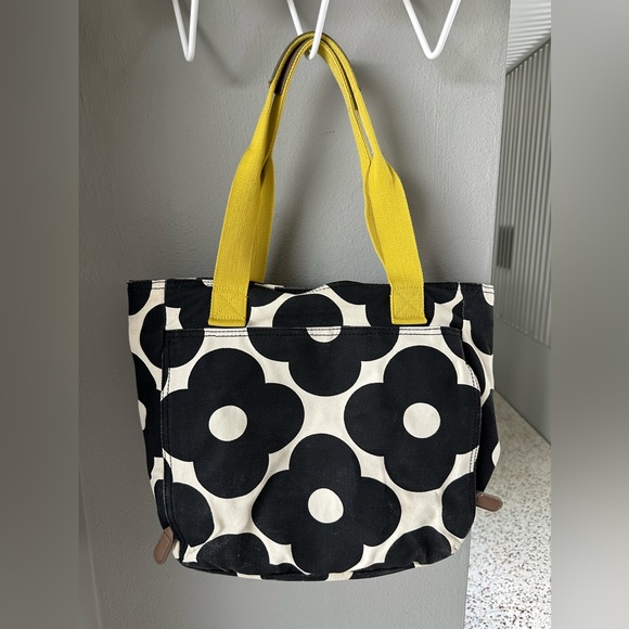 Orla Kiely Handbags - Orla Kiely for Target Black White Floral Purse Graphic Gym Bag Tote Zip-Closure